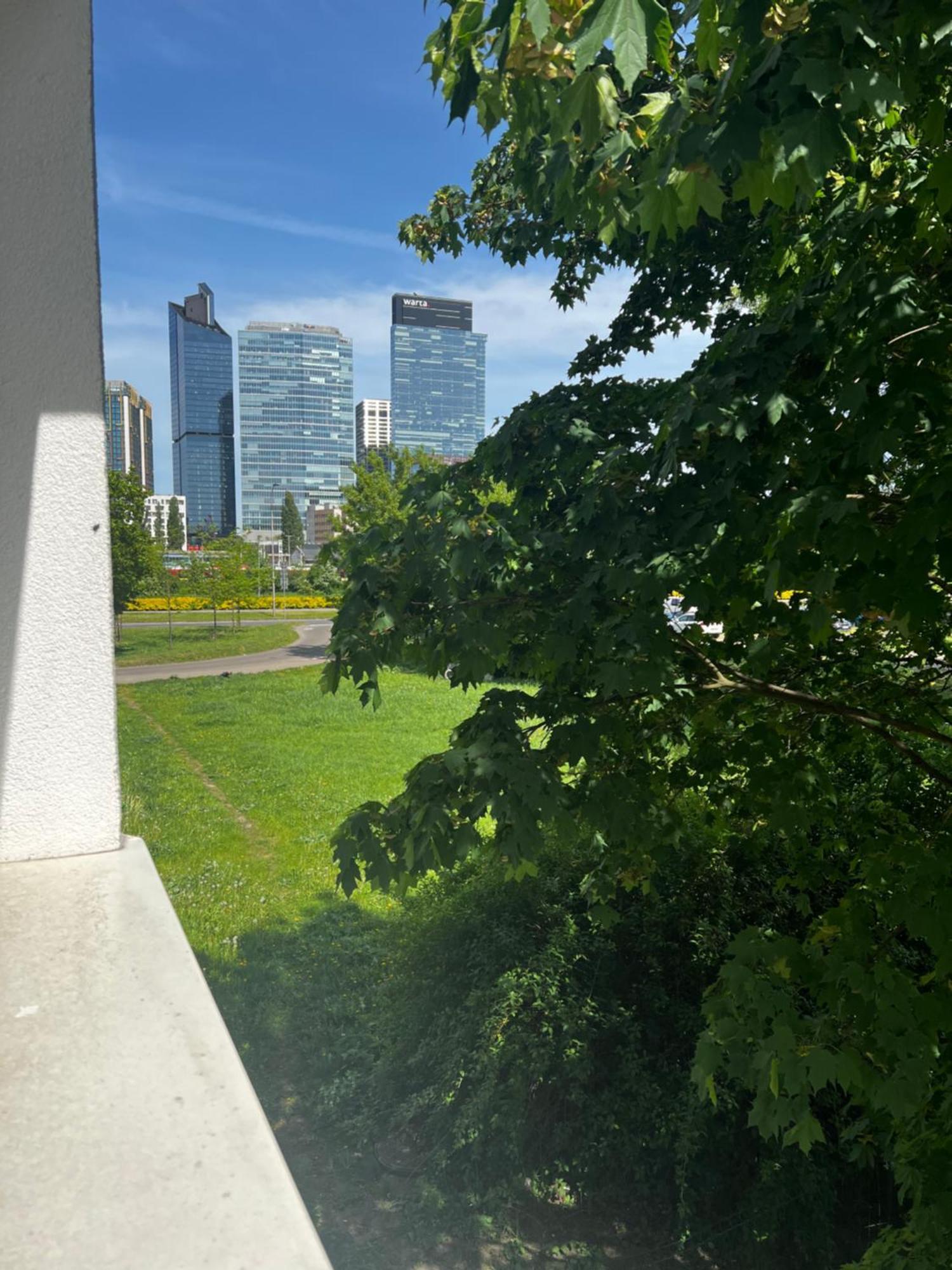 ホテル Warszawa Zachodnia エクステリア 写真